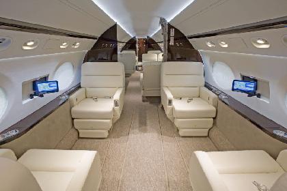 Charter flight with Gulfstream G550 | AIRNETZ